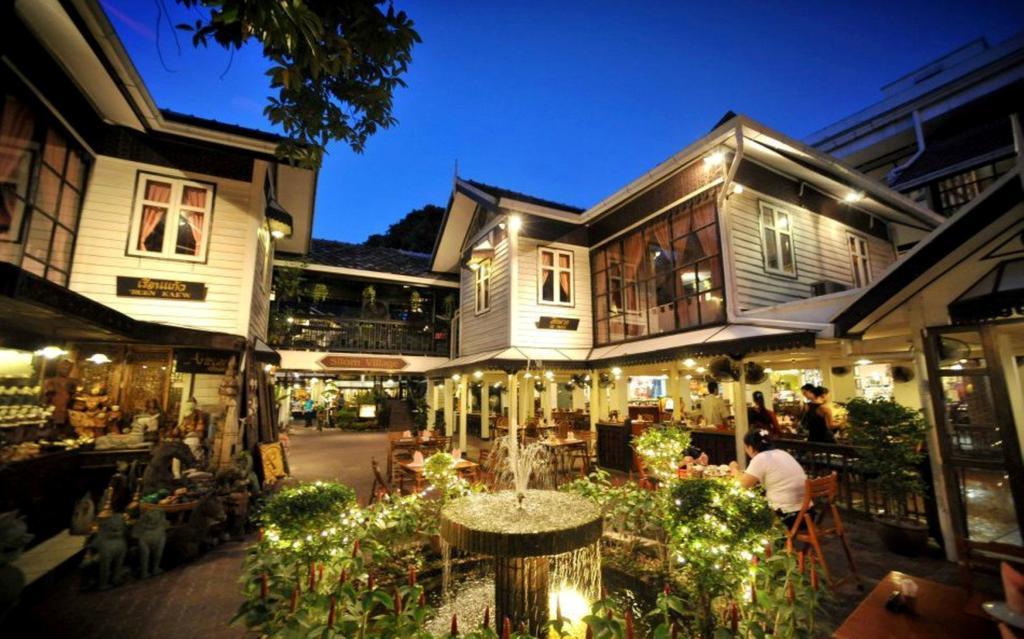 Silom Village Inn Bangkok Eksteriør bilde