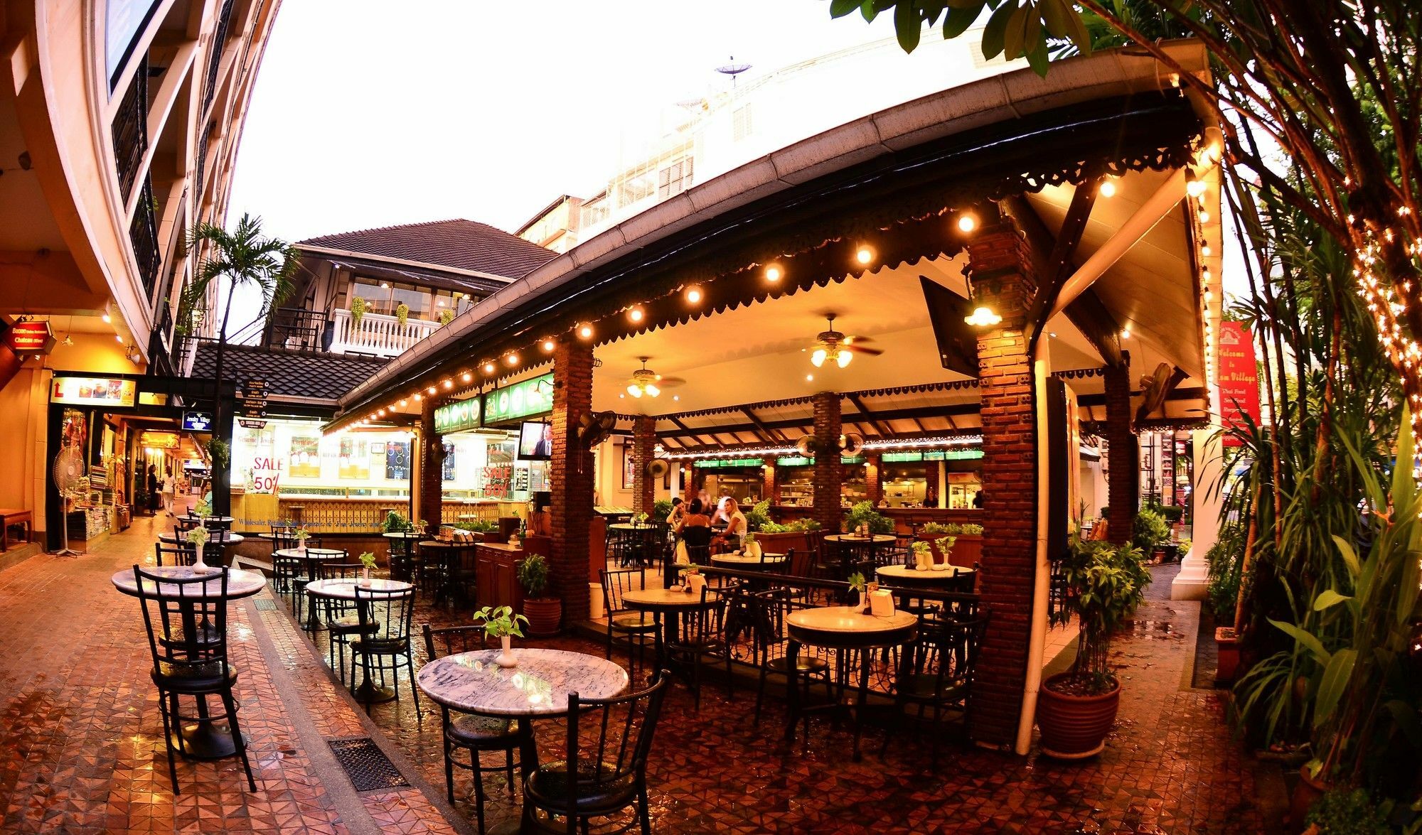 Silom Village Inn Bangkok Eksteriør bilde