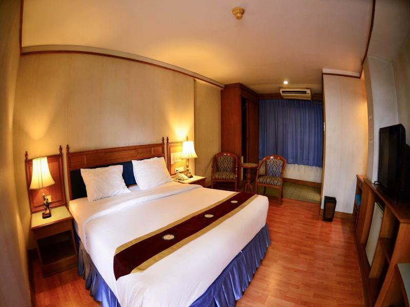 Silom Village Inn Bangkok Eksteriør bilde